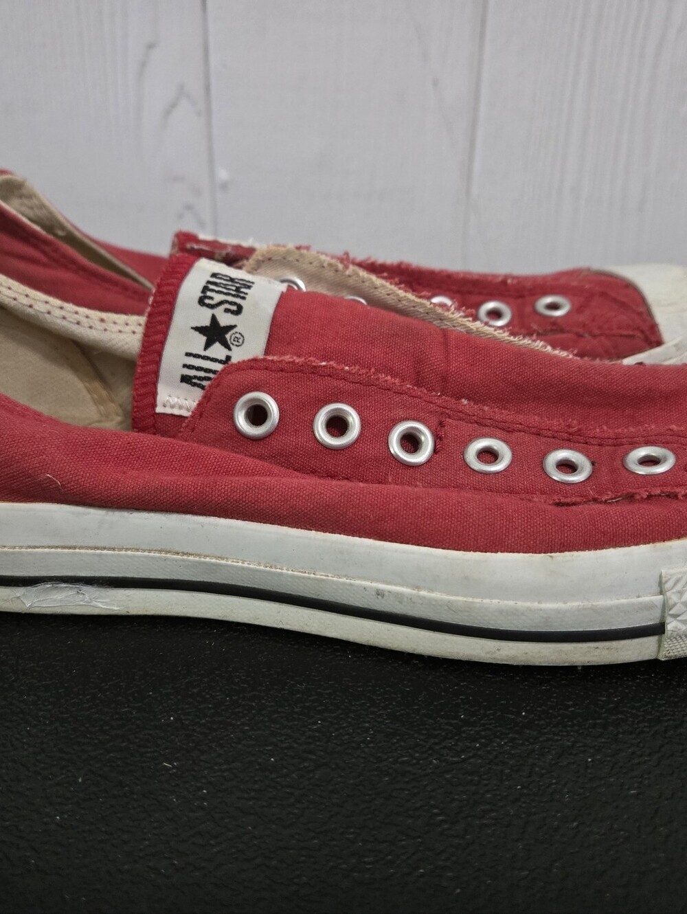 Converse Chuck Taylor All Star Red Slip-On Low Top Sneakers Uni Men’s 6 Womens 8 - Picture 6 of 7